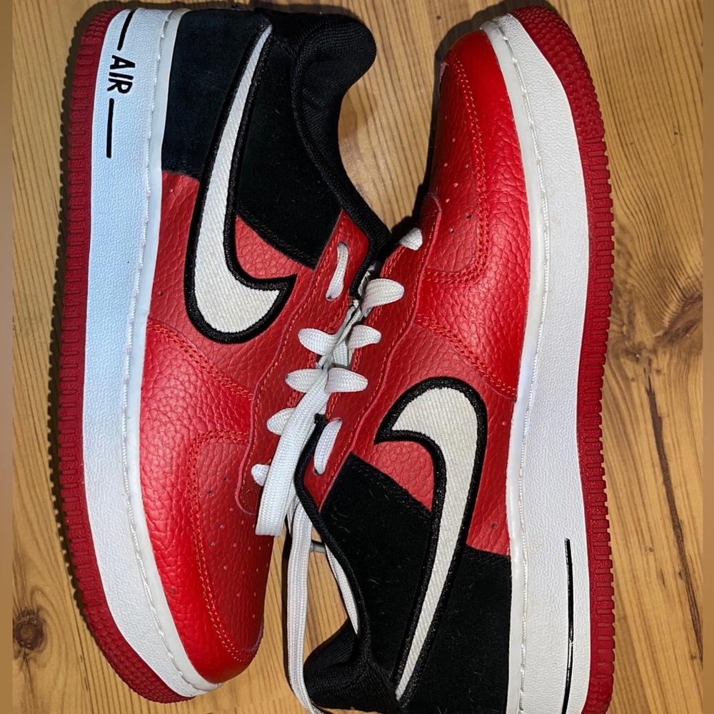 Air Force 1 size 5Y